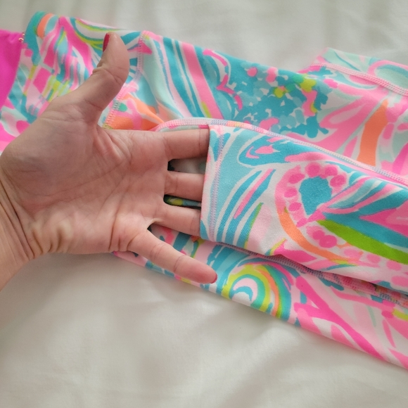 NWT Lilly Pulitzer UPF 50 Luxletic 24" High Rise Weekender Midi Legging NwT - Picture 5 of 13